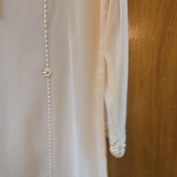 Elegant Peach Tunic with Pearl And Rinestone Accents - Picture 5 of 12